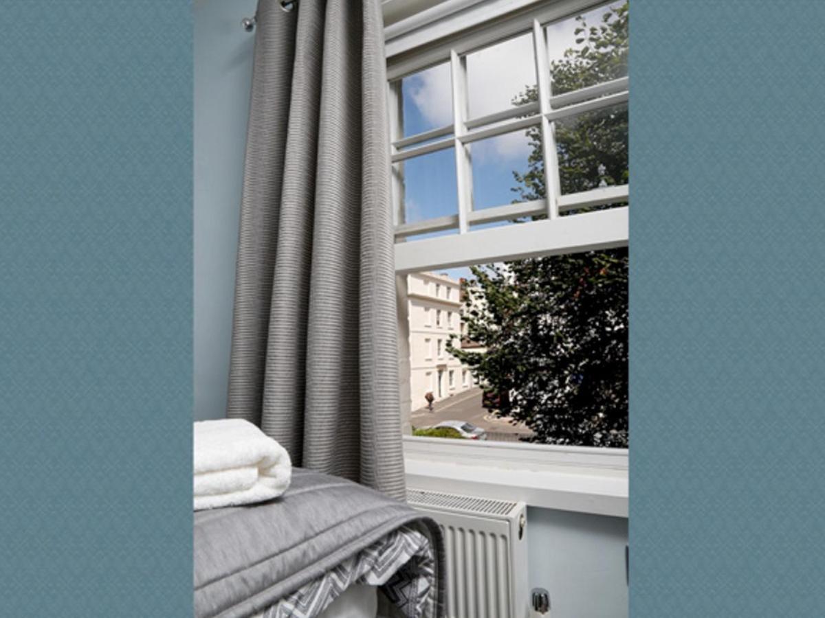 Innit Joy Brighton Quarto foto